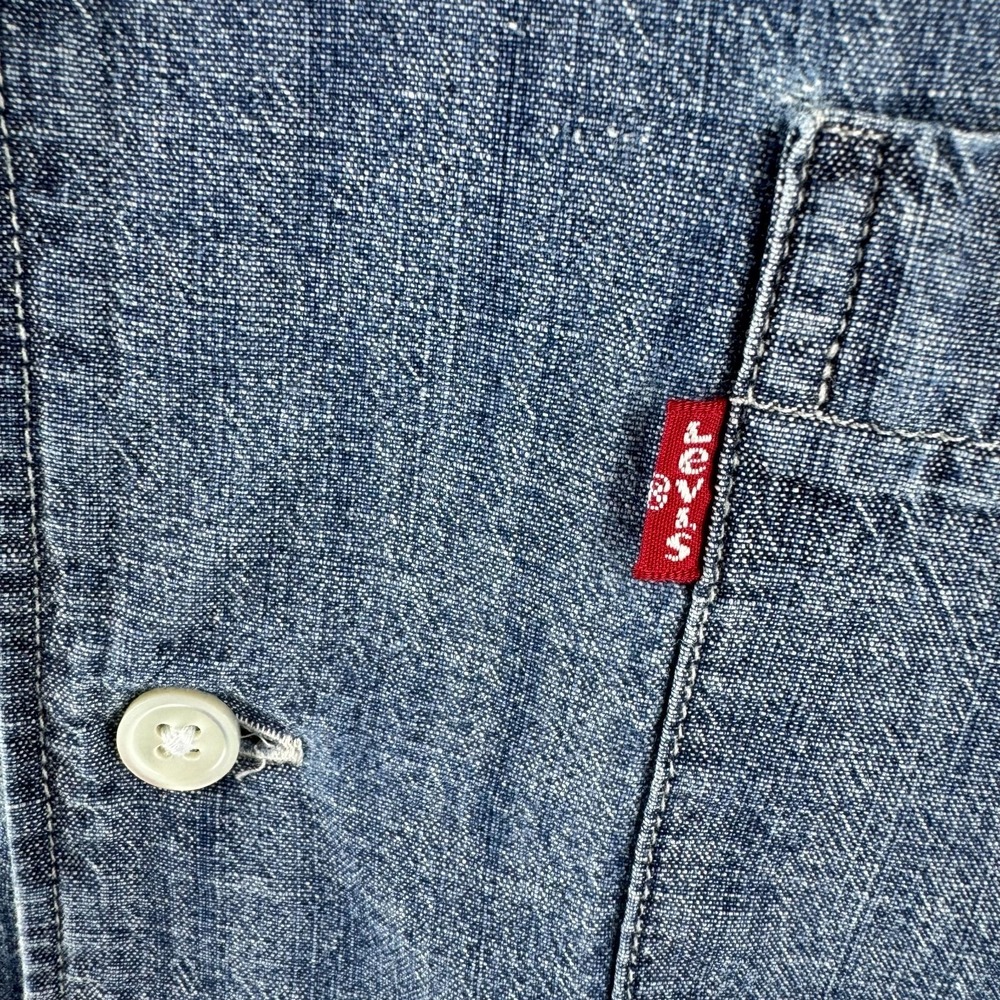 Levis Shirt Mens XL Blue Chambray Camp Button Up Boxy - Picture 3 of 12